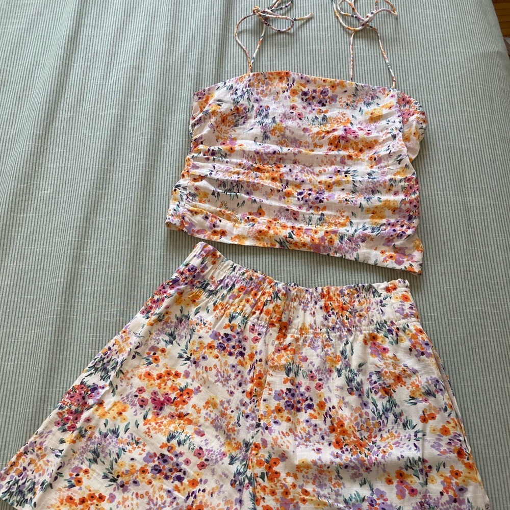 Brand New H&M Linen Set